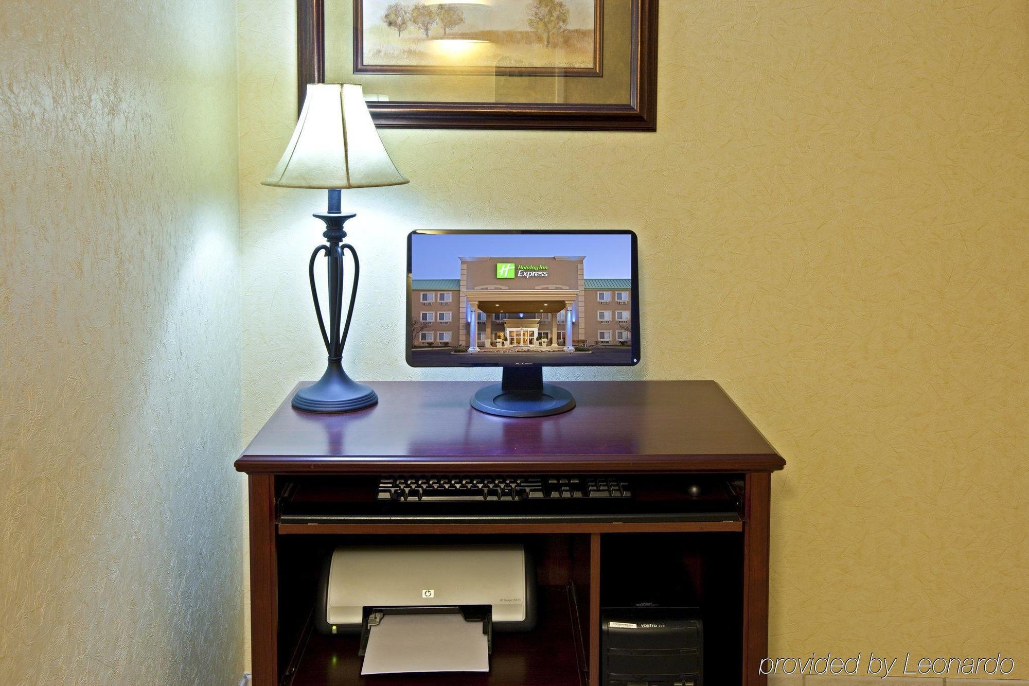 Baymont By Wyndham Litchfield Hotell Bekvämligheter bild