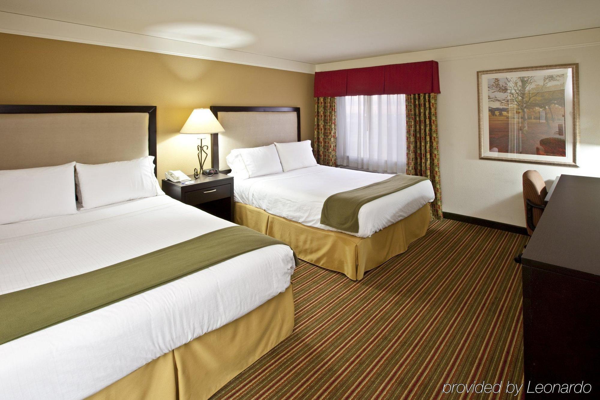 Baymont By Wyndham Litchfield Hotell Rum bild